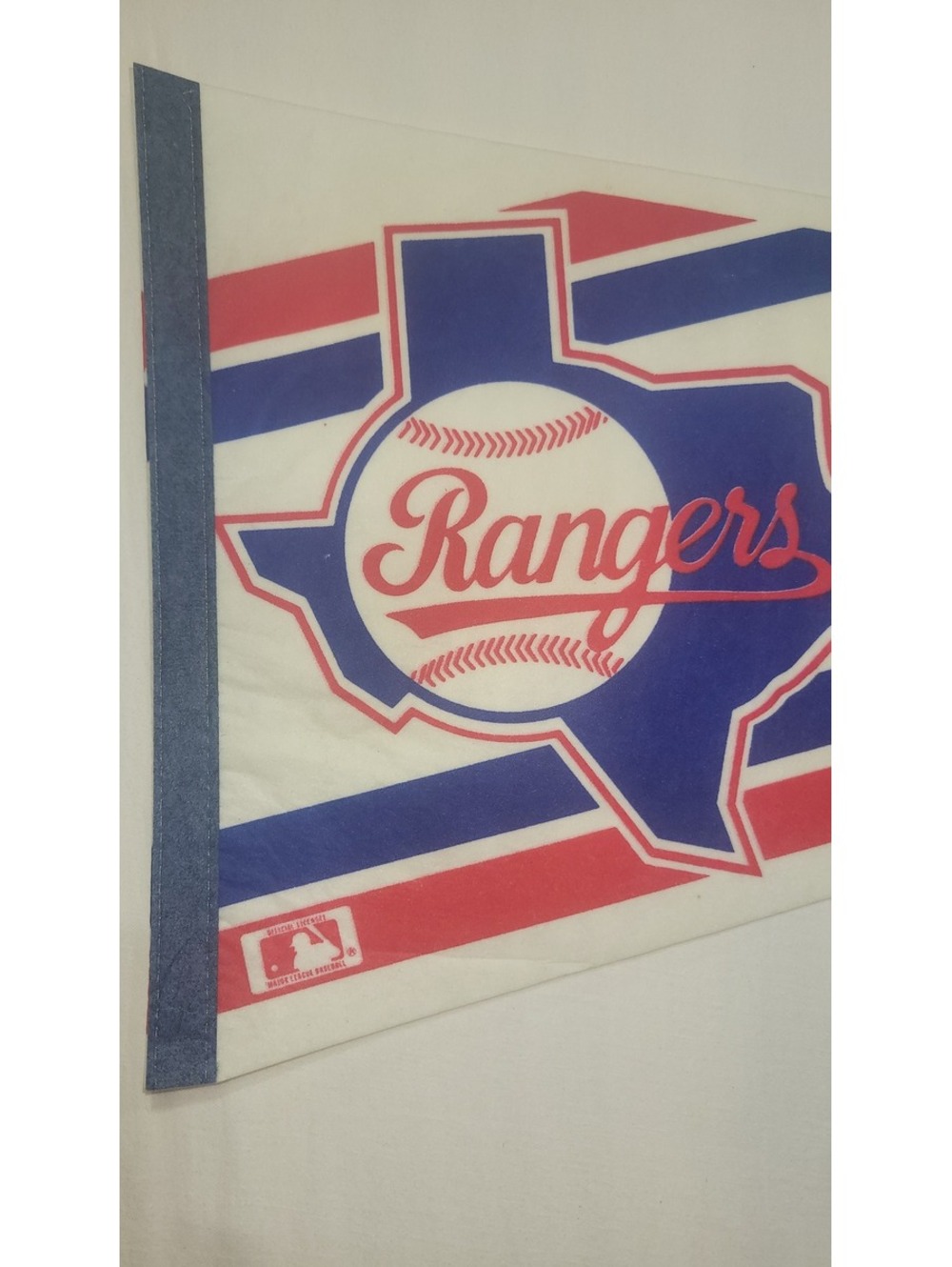 Texas Rangers pennant - Picture 4 of 6